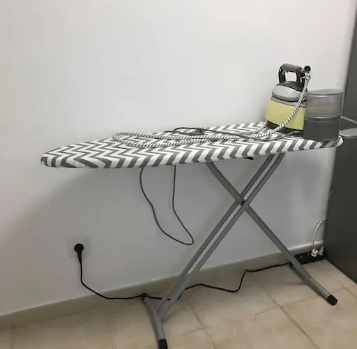 Magnifique Piscine Proche De La * Quelfes