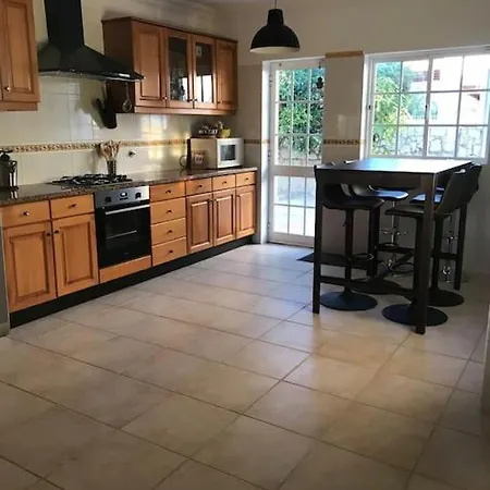 Magnifique Piscine Proche De La Villa